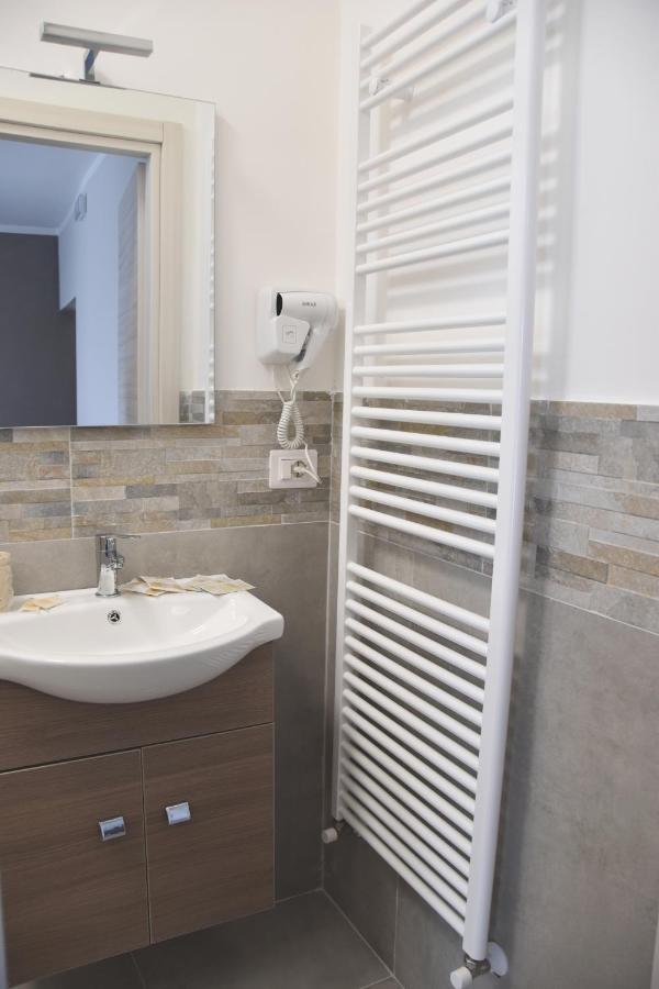 B&B Il Tirreno Cipollina Ngoại thất bức ảnh