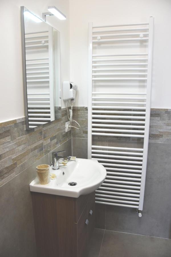 B&B Il Tirreno Cipollina Ngoại thất bức ảnh
